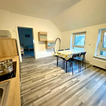 Apartment Sonnenblume Monteurwohnung Ferienwohnung Duisburg